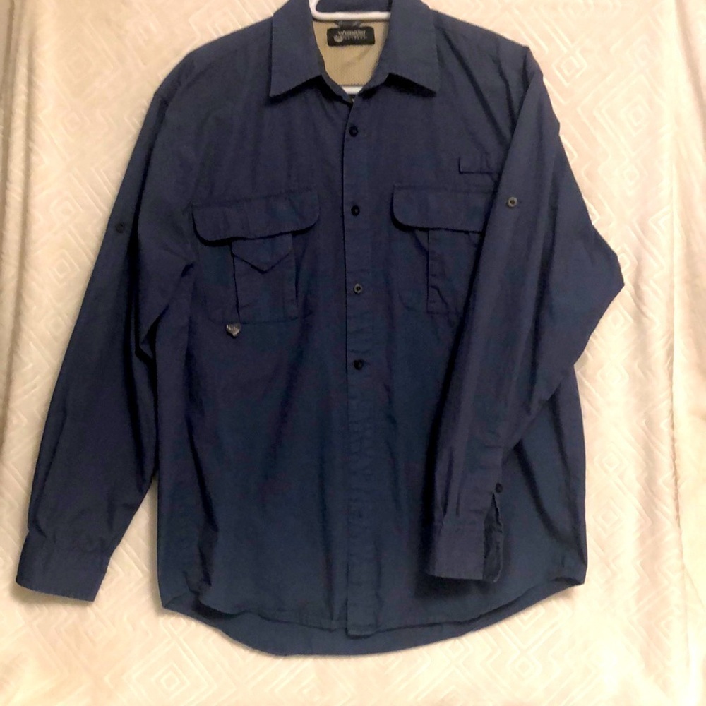 Men’s Wrangler Outdoor navy blue 100%cotton long sleeved shirt